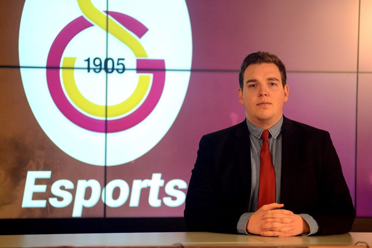 Galatasaray E-spor'un Yeni Koçu Belli Oldu 2 Galatasaray E-spor'un Yeni Koçu Belli Oldu