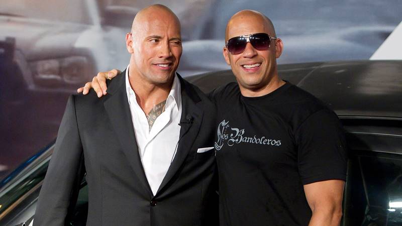 Vin Diesel'dan Dwayne Johnson'a: Hızlı ve Öfkeli 10 Sensiz Olmaz 1 vin diesel dwayne johnson kavgası hızlı ve öfkeli 10