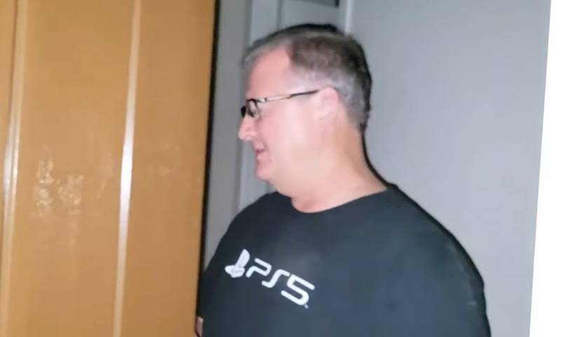 sony başkan yardımcısı pedofili