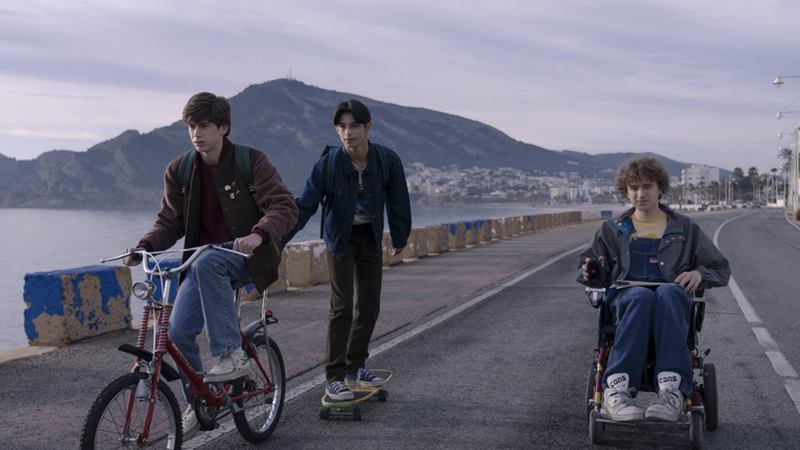 Stranger Things Benzeri 10 Harika Dizi 6 stranger things benzeri diziler 3