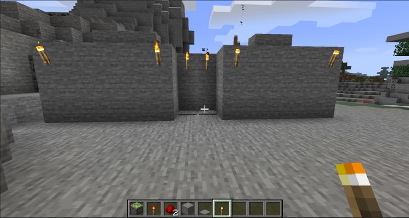 Minecraft Gizli Kapı Yapımı (Üssünüze Girişleri Engelleyin) 9 minecraft gizli yerler