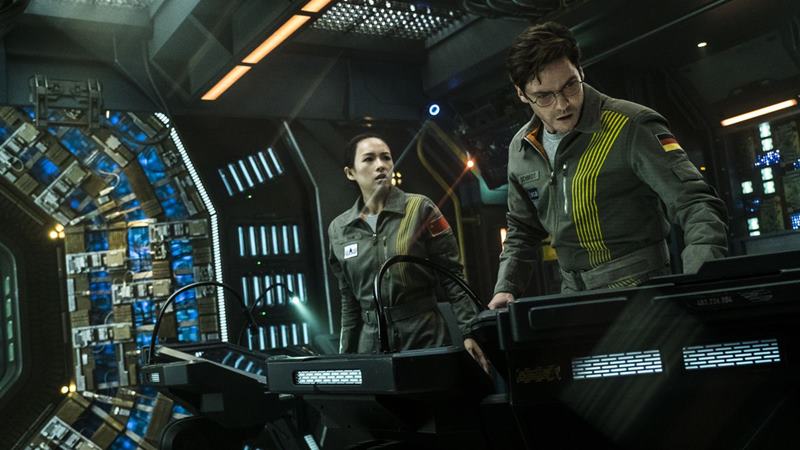 Netflix'te İzleyebileceğiniz En İyi Kıyamet Sonrası Filmler 5 The Cloverfield Paradox