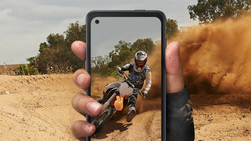 Suya Dayanıklı Telefonlar Arayanlar İçin 8 Model Önerisi 3 Suya Dayanıklı Telefonlar