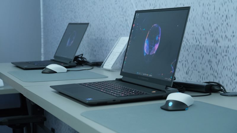 Dell'in Üstün Performanslı Oyun Markası Alienware Türkiye'de 1 Alienware ürünleri
