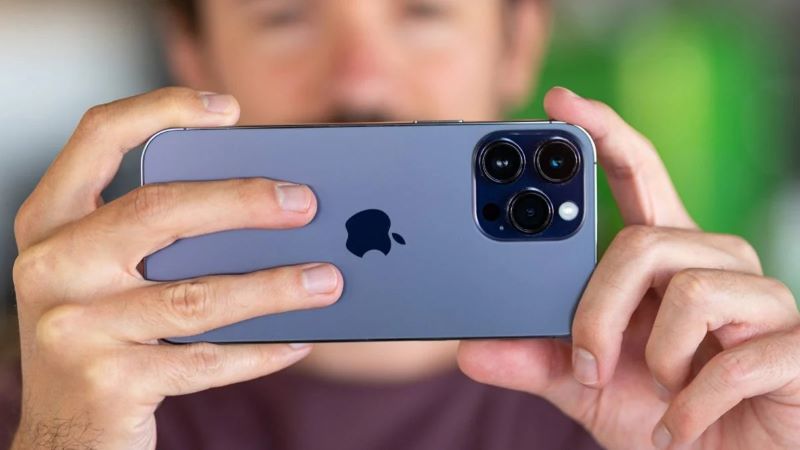 iPhone 15 Bataryası Devasa Olacak! 1 iPhone 15