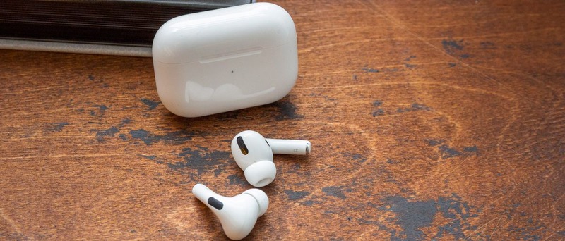 Apple's Revolutionary AirPods with Cameras Set for 2026 Launch