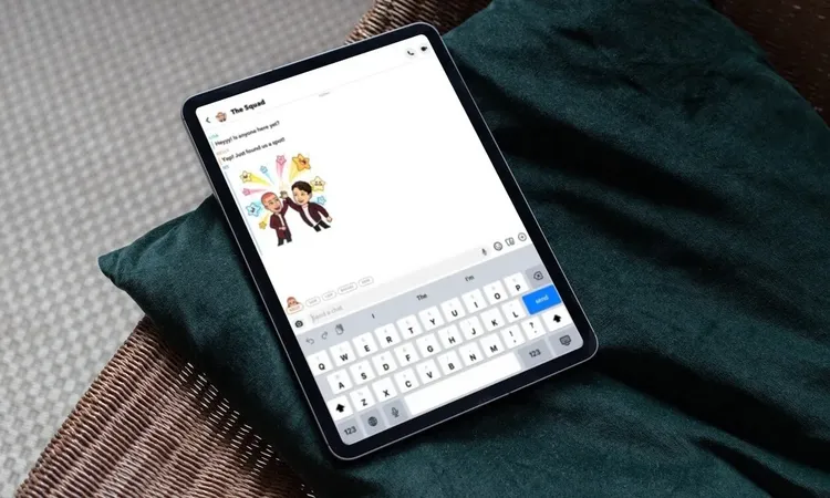 Snapchat Debuts Native iPad App After 13 Years 1 Snapchat Debuts Native iPad App After 13 Years
