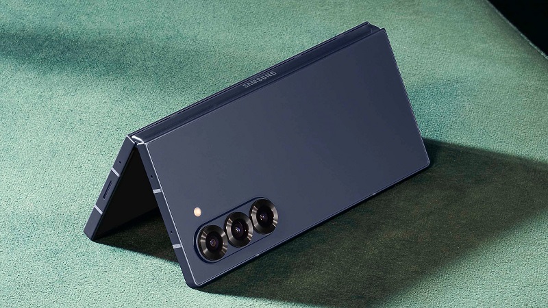 Samgung, Galaxy Z Fold7'nin Şimdiye Kadarki En İnce Telefon Olduğunu Belirtti 1 Samgung, Galaxy Z Fold7'nin Şimdiye Kadarki En İnce Telefon Olduğunu Belirtti